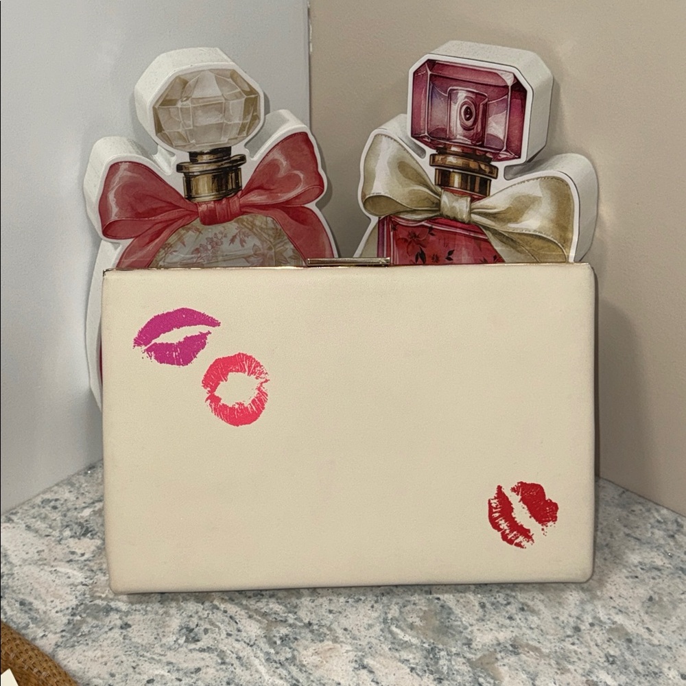 Kate Spade Novelty White Clutch with Gold Accent - Picture 2 of 5